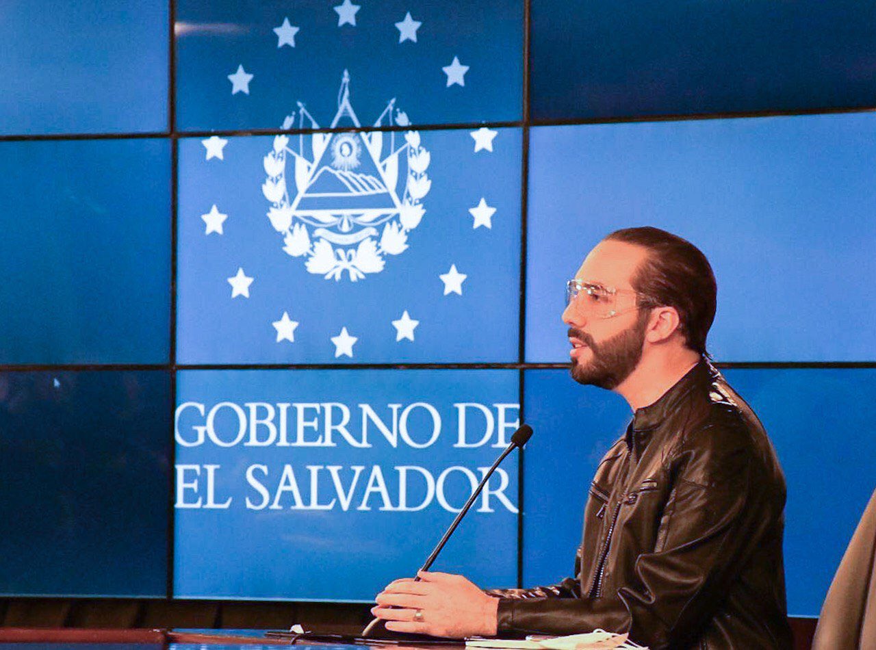 Presidente Bukele presenta plan de apertura económica que garantiza la salud y vida de los salvadoreños presidente-bukele-presenta-plan-de-apertura-economica-que-garantiza-la-salud-y-vida-de-los-salvadorenos